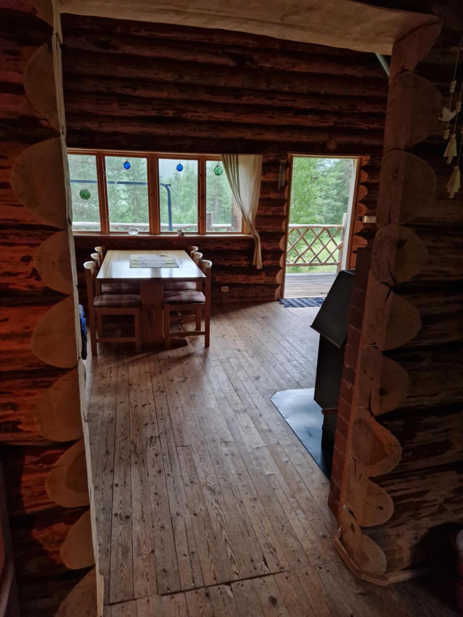 Lakeside Wilderness Cabin โยคโมค ภายนอก รูปภาพ